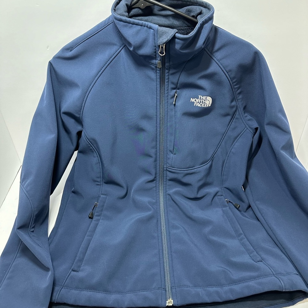 The North Face Navy Apex Jacket - Like New